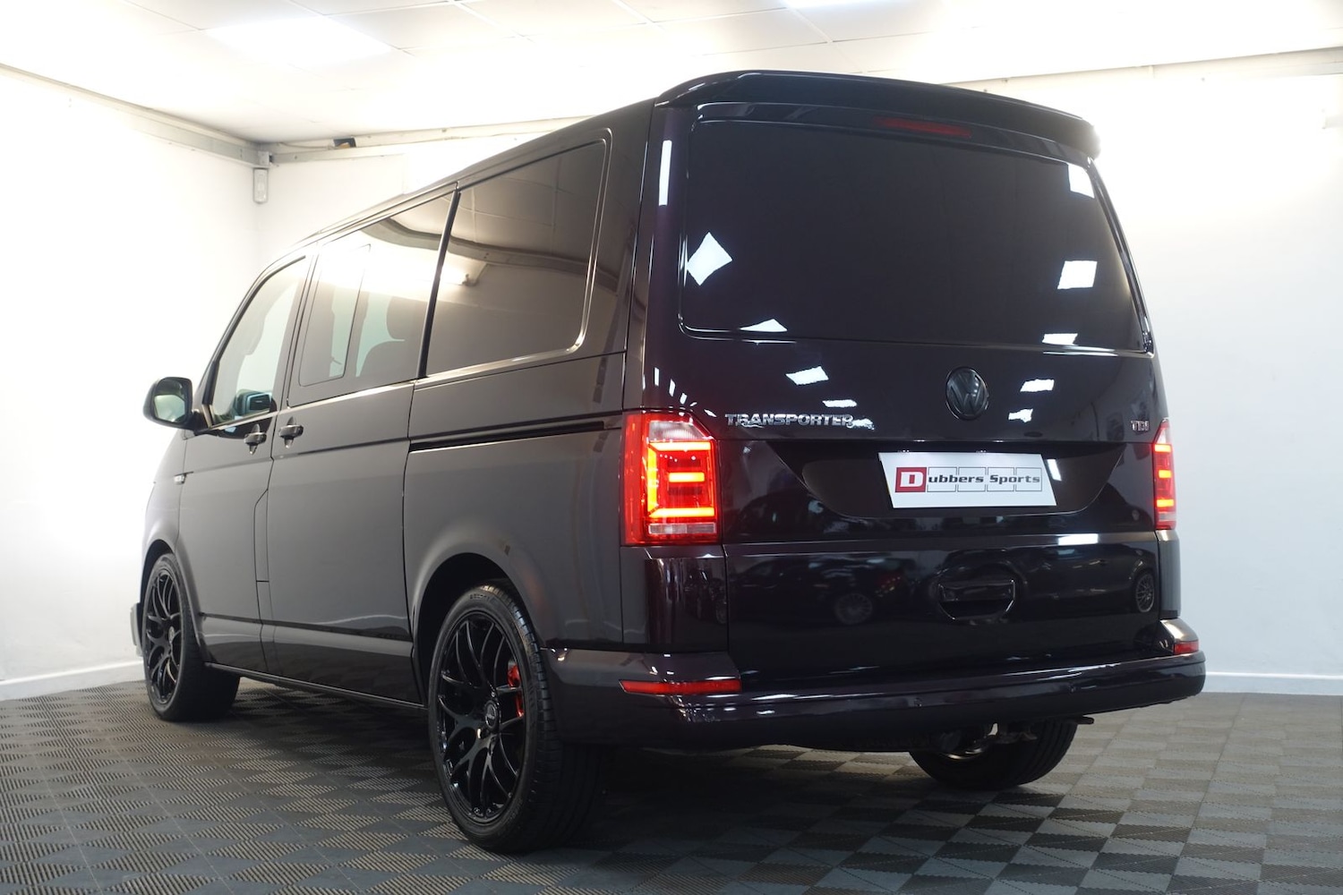 Used Volkswagen Transporter 2016 for sale - 76327976: Photo 97