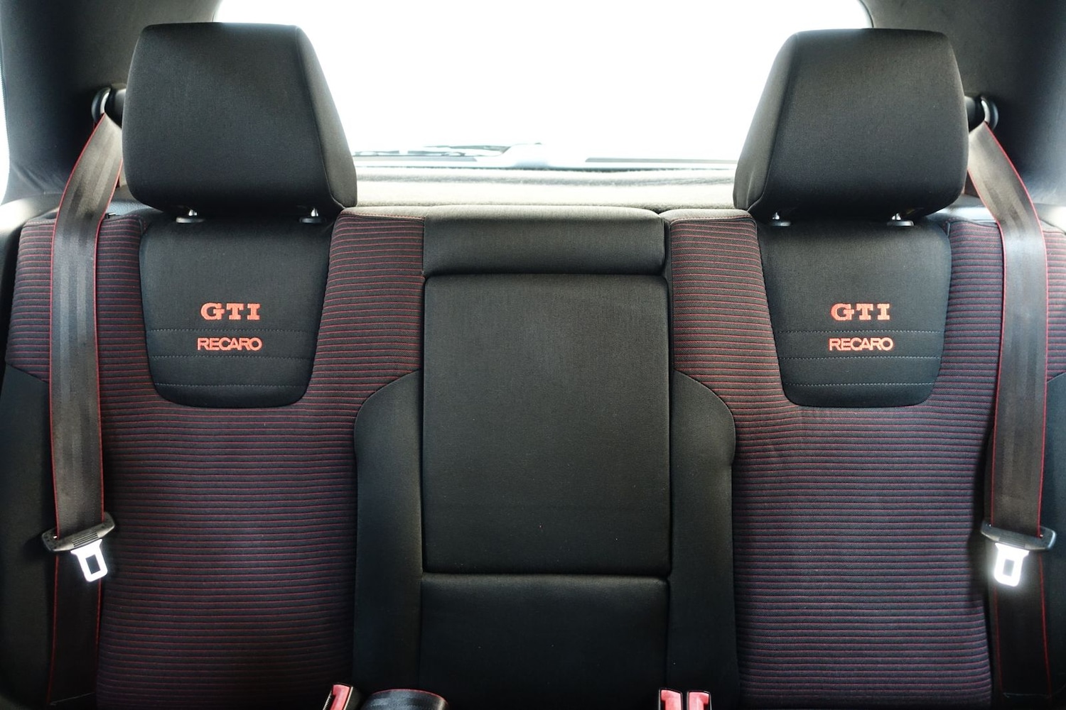 Used Volkswagen Golf 2002 for sale - 77102695: Photo 24