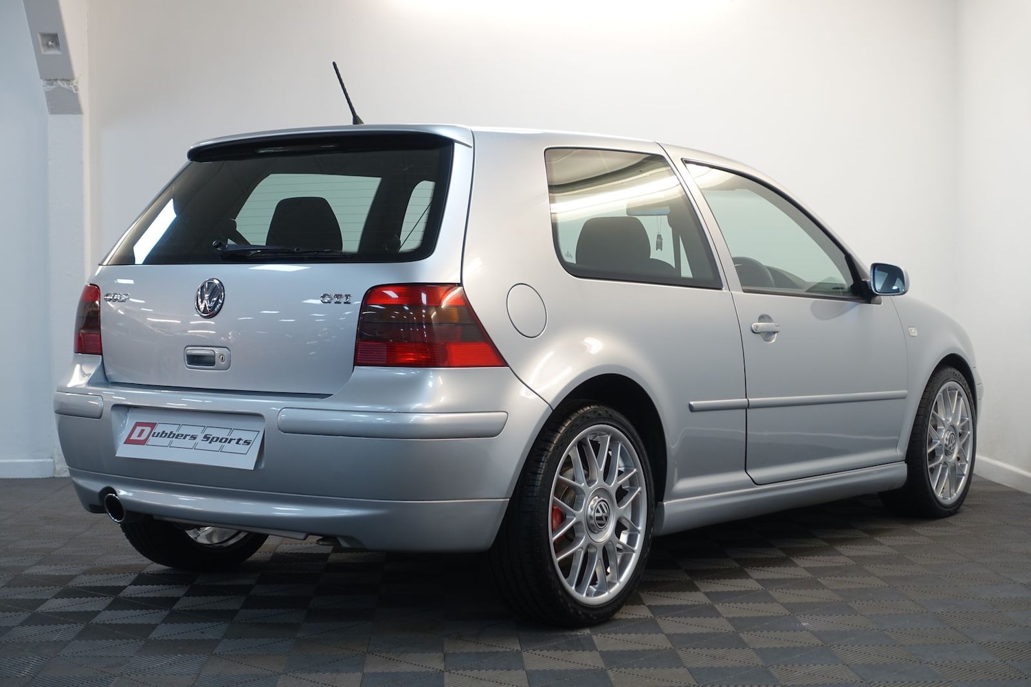 Used Volkswagen Golf 2002 for sale - 77102695: Photo 3