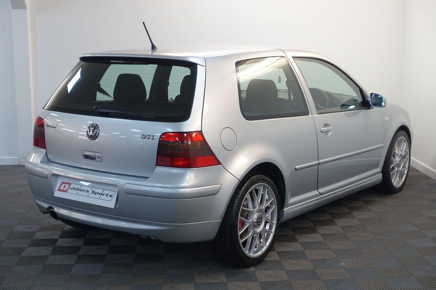 Used Volkswagen Golf 2002 for sale - 77102695: Photo 92