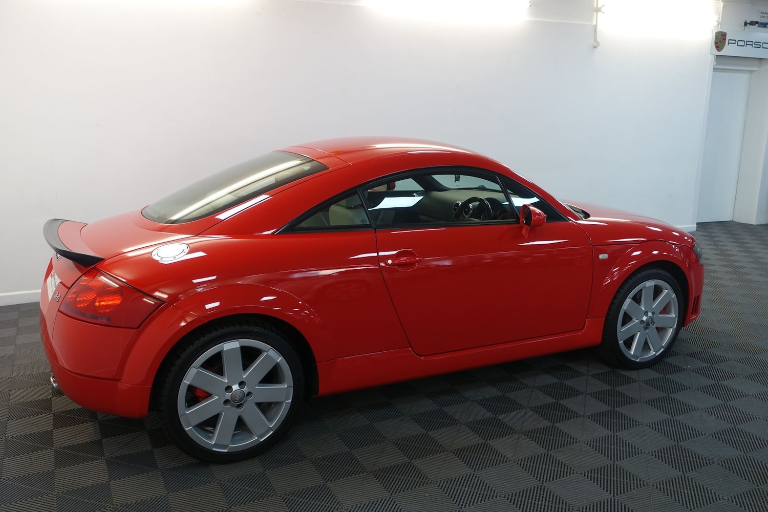 Used Audi TT 2004 for sale - 78206837: Photo 63