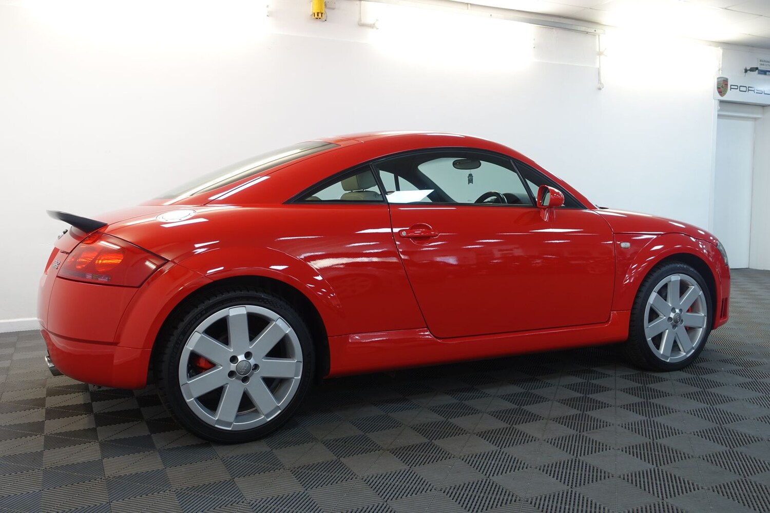 Used Audi TT 2004 for sale - 78206837: Photo 65
