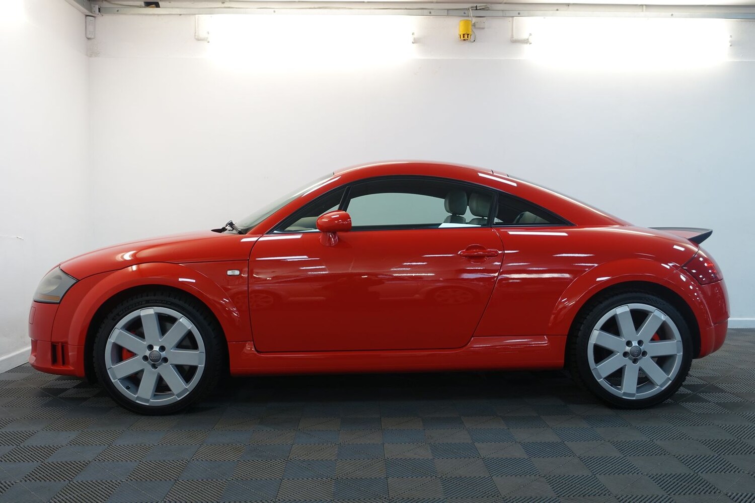 Used Audi TT 2004 for sale - 78206837: Photo 67