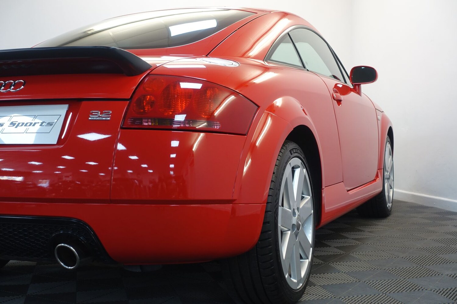 Used Audi TT 2004 for sale - 78206837: Photo 86