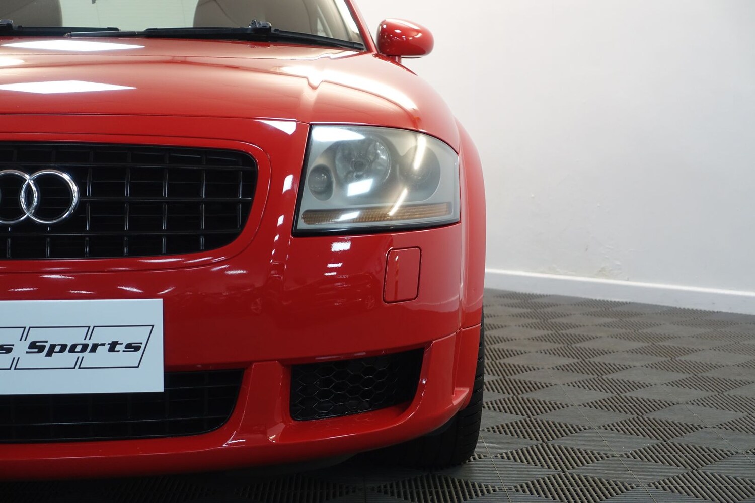 Used Audi TT 2004 for sale - 78206837: Photo 96