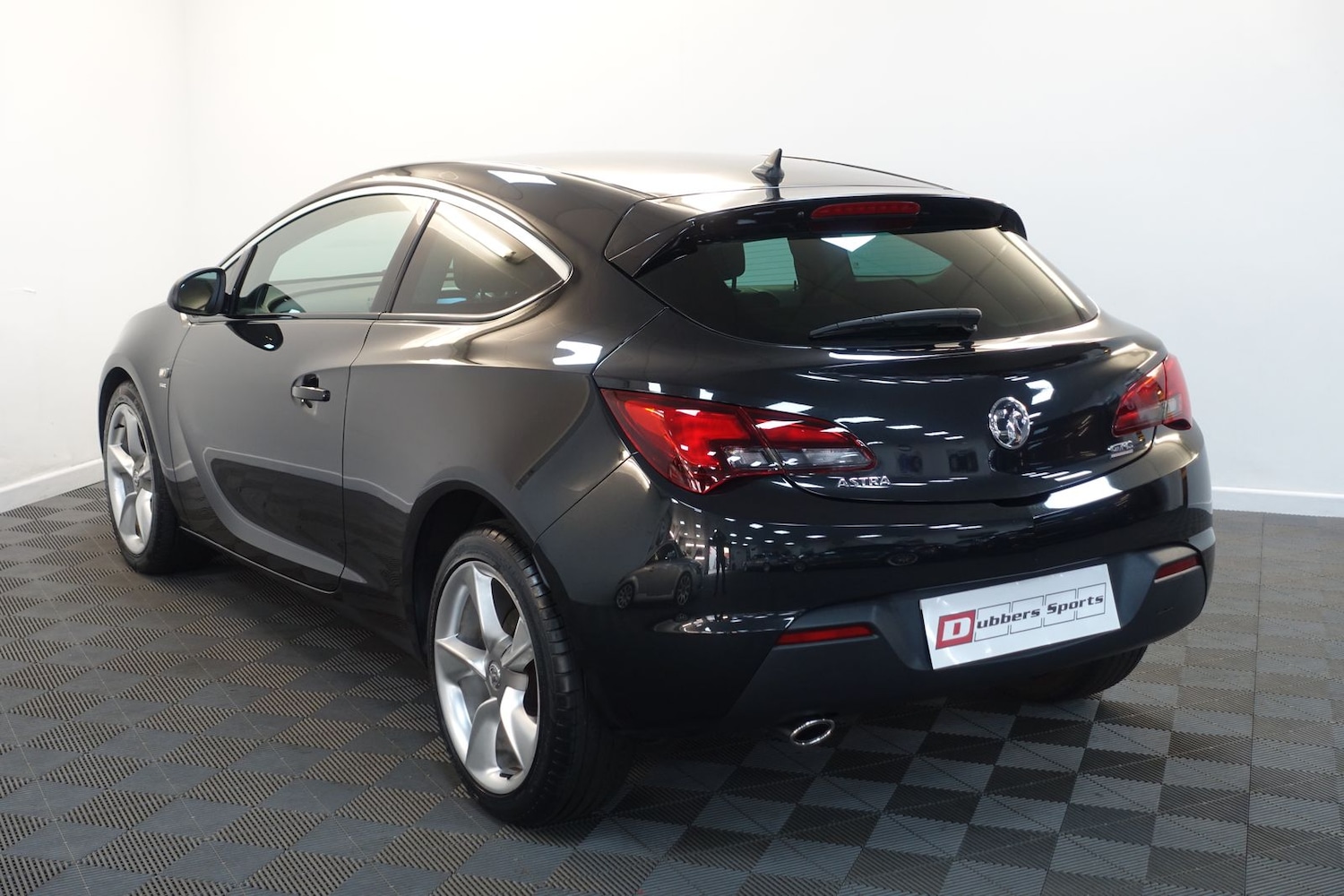 Used Vauxhall Astra GTC 2012 for sale - 76389992: Photo 100