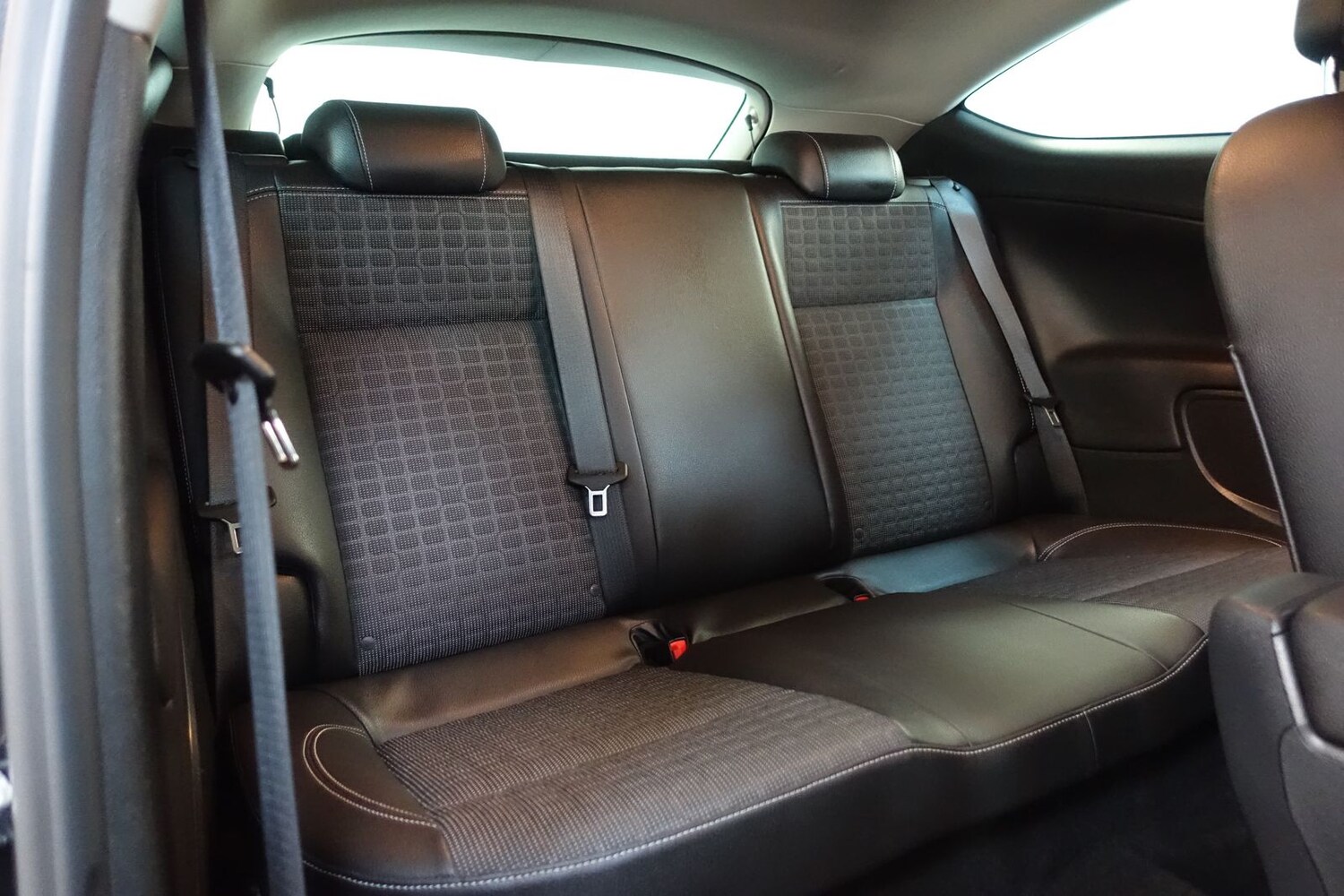 Used Vauxhall Astra GTC 2012 for sale - 76389992: Photo 27