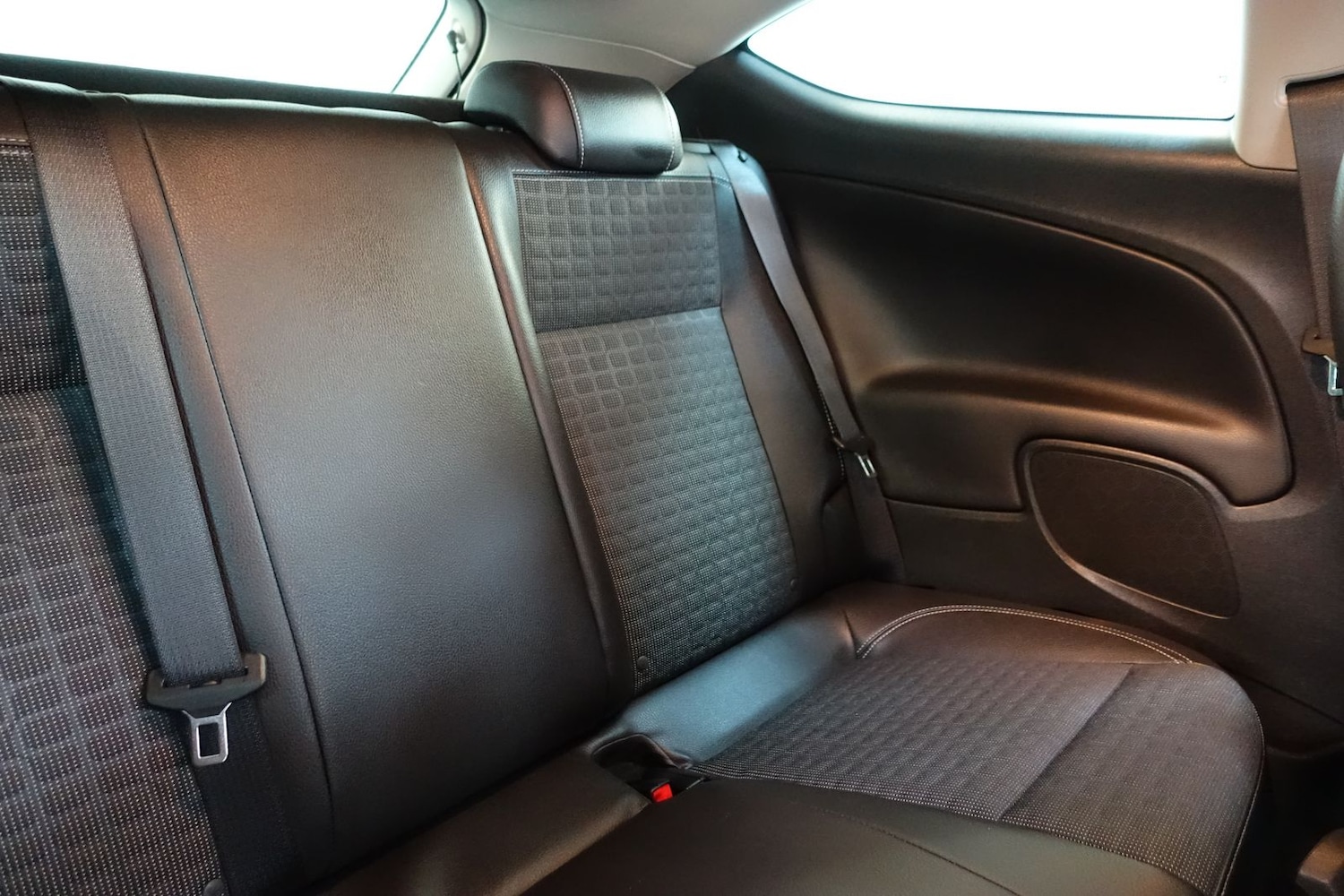 Used Vauxhall Astra GTC 2012 for sale - 76389992: Photo 31