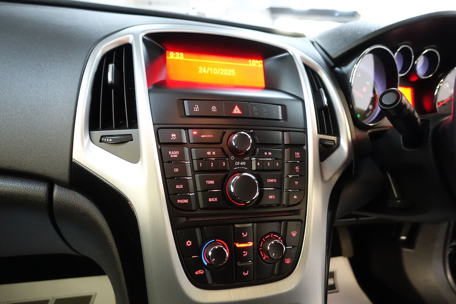 Used Vauxhall Astra GTC 2012 for sale - 76389992: Photo 41