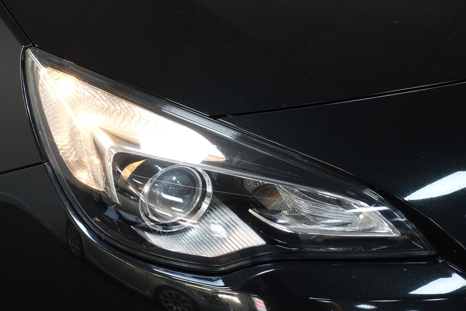 Used Vauxhall Astra GTC 2012 for sale - 76389992: Photo 52