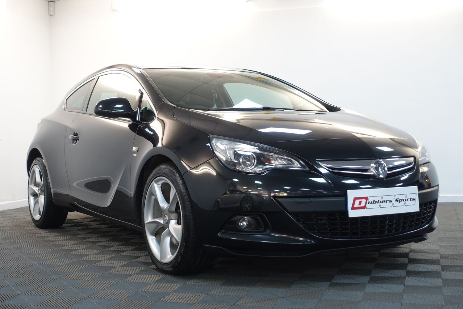 Used Vauxhall Astra GTC 2012 for sale - 76389992: Photo 64