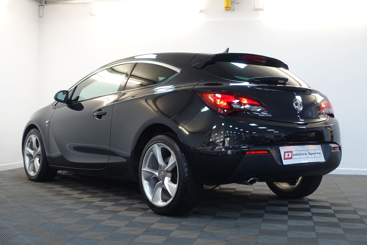 Used Vauxhall Astra GTC 2012 for sale - 76389992: Photo 7