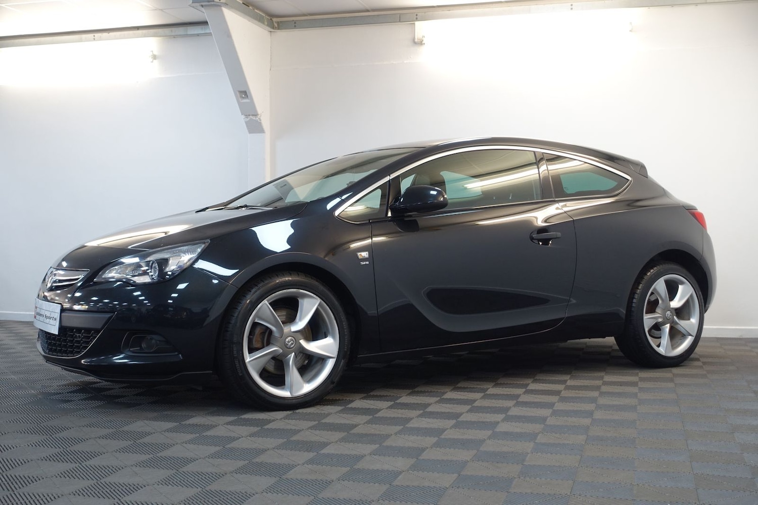 Used Vauxhall Astra GTC 2012 for sale - 76389992: Photo 82