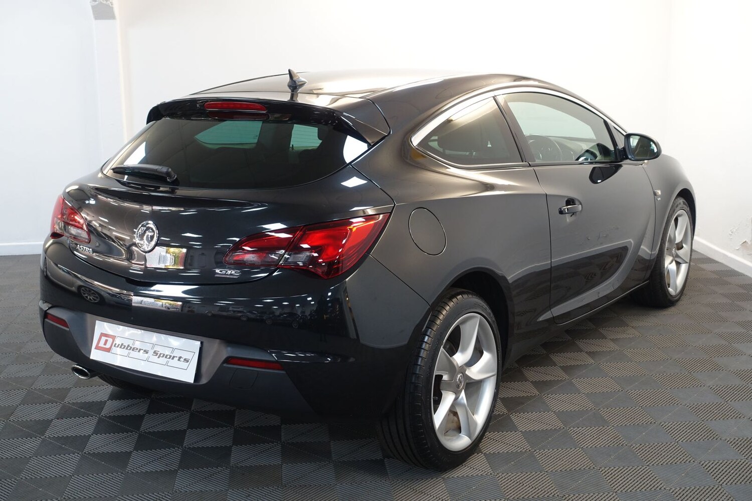 Used Vauxhall Astra GTC 2012 for sale - 76389992: Photo 87