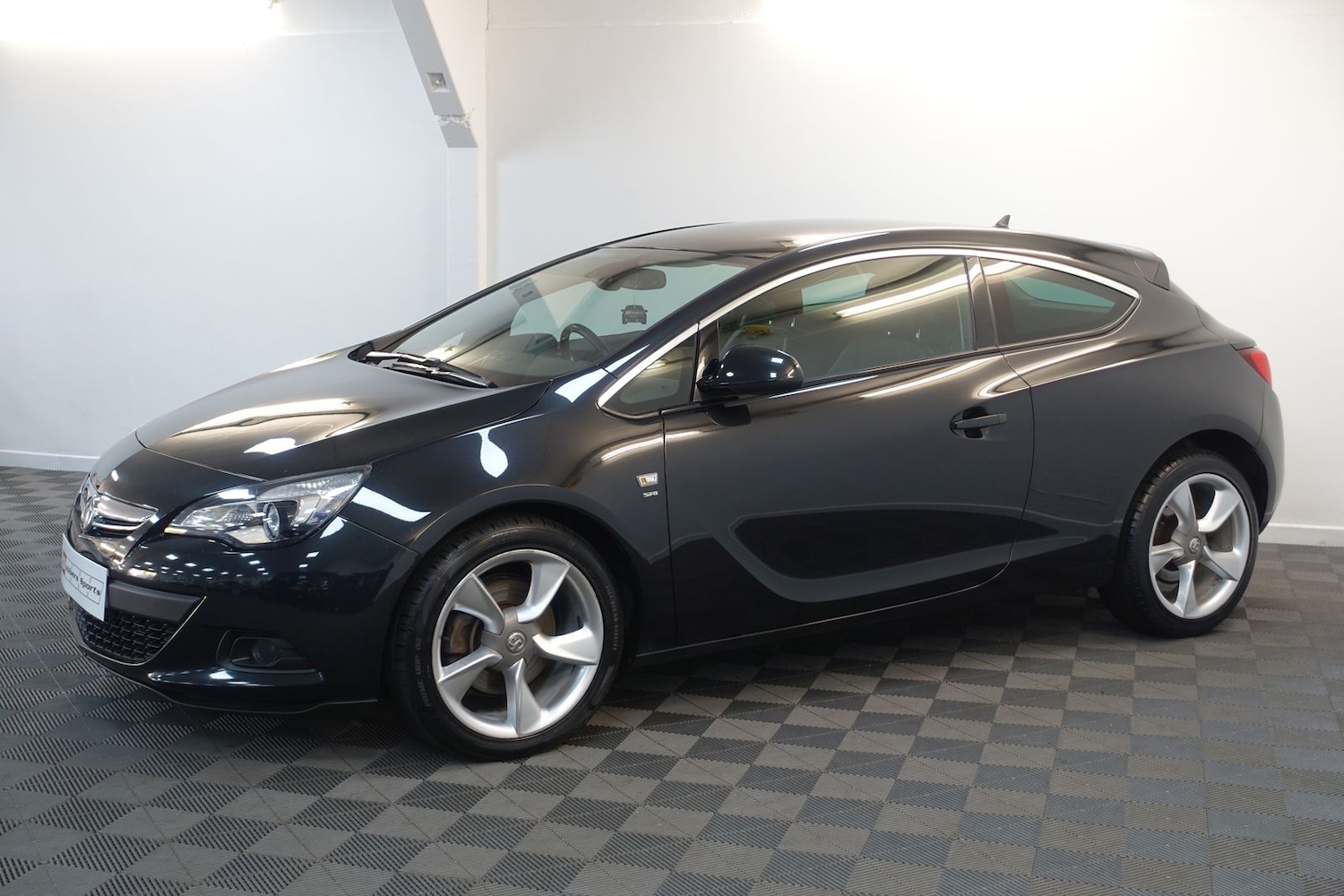 Used Vauxhall Astra GTC 2012 for sale - 76389992: Photo 9