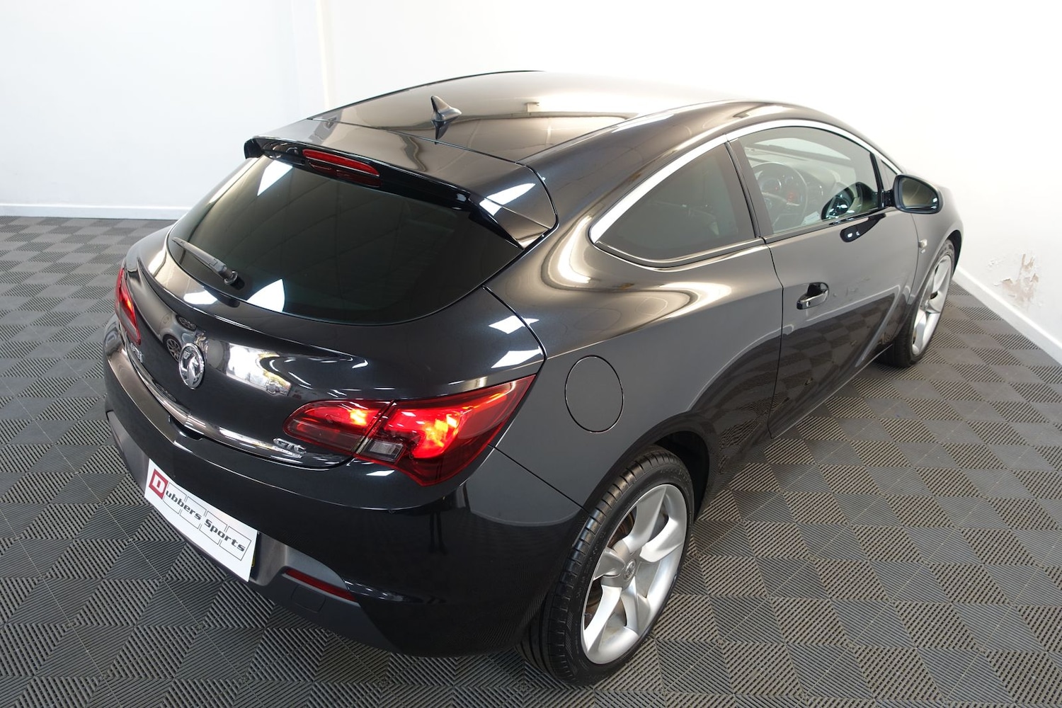 Used Vauxhall Astra GTC 2012 for sale - 76389992: Photo 98