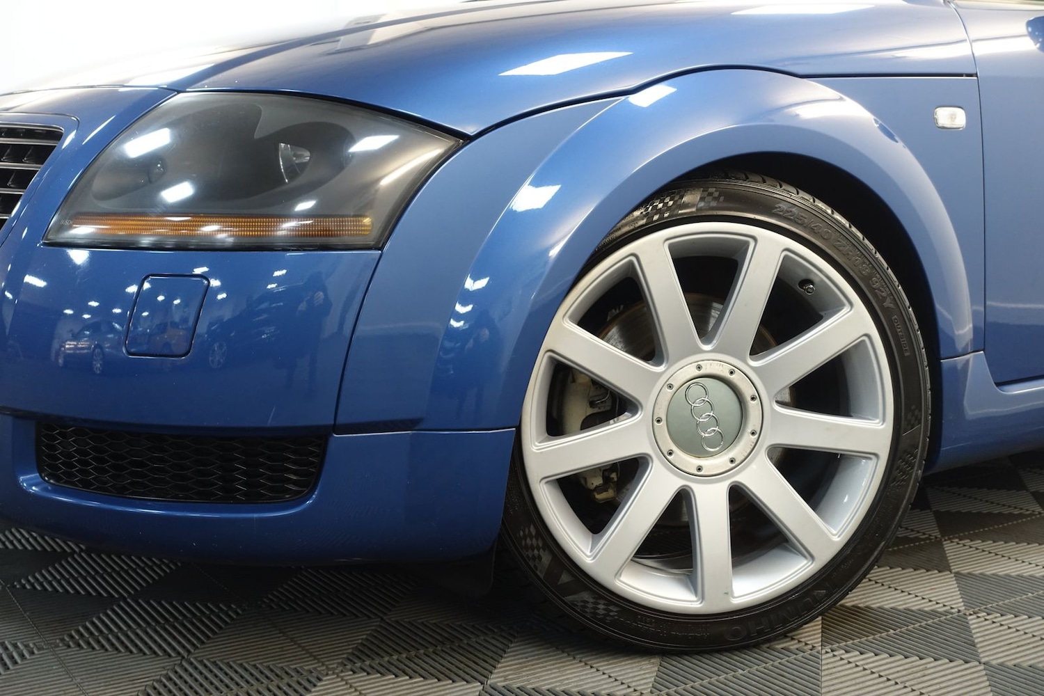 Used Audi TT 2001 for sale - 77634722: Photo 100