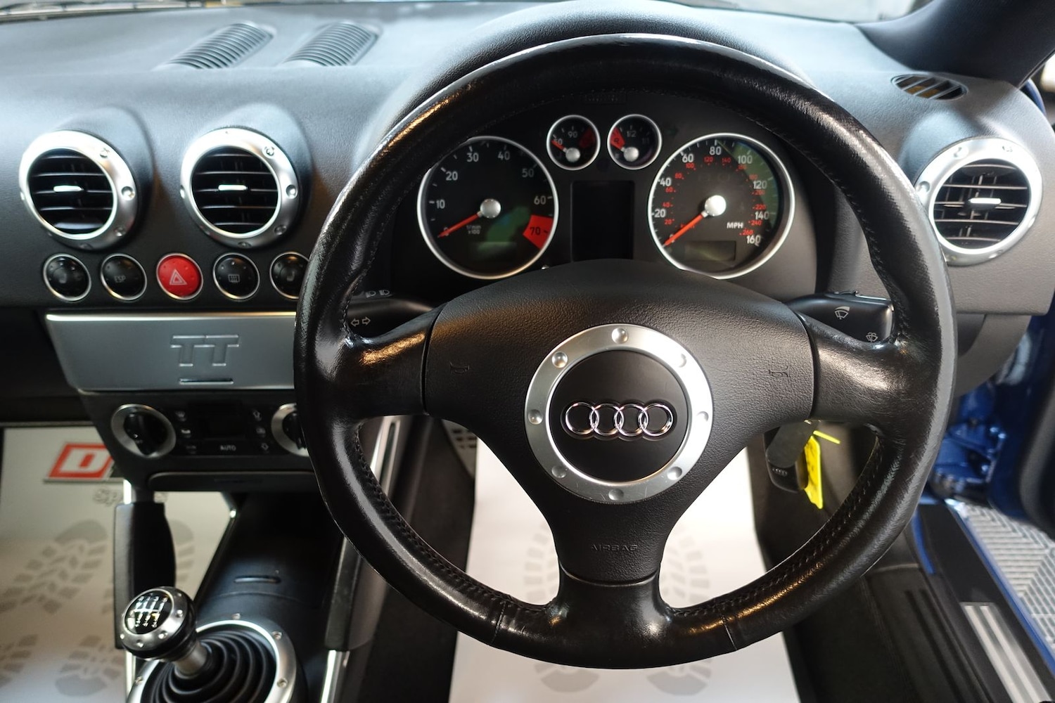 Used Audi TT 2001 for sale - 77634722: Photo 24