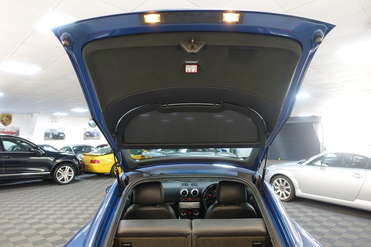 Used Audi TT 2001 for sale - 77634722: Photo 41