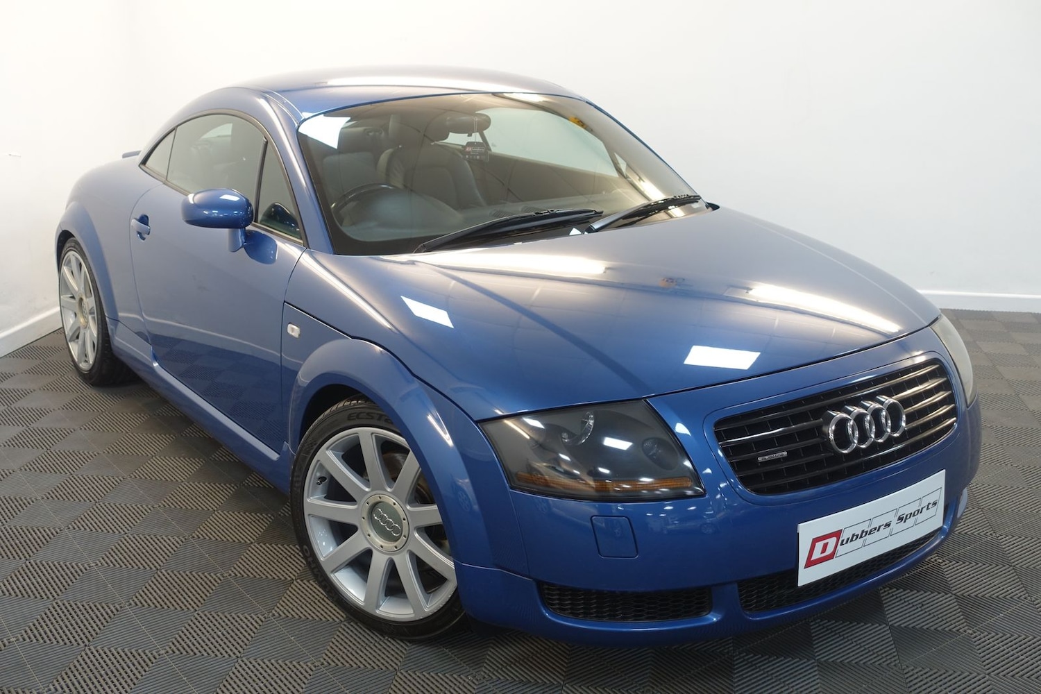Used Audi TT 2001 for sale - 77634722: Photo 60