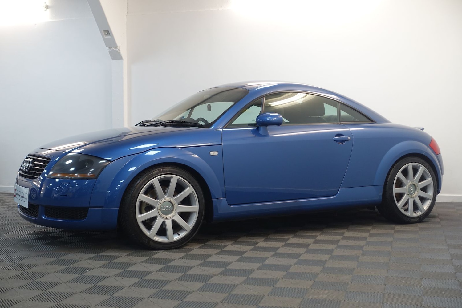 Used Audi TT 2001 for sale - 77634722: Photo 79