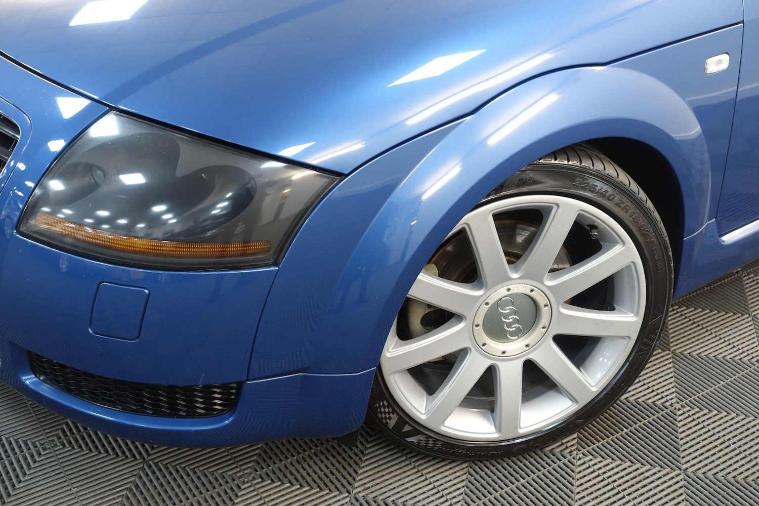Used Audi TT 2001 for sale - 77634722: Photo 99