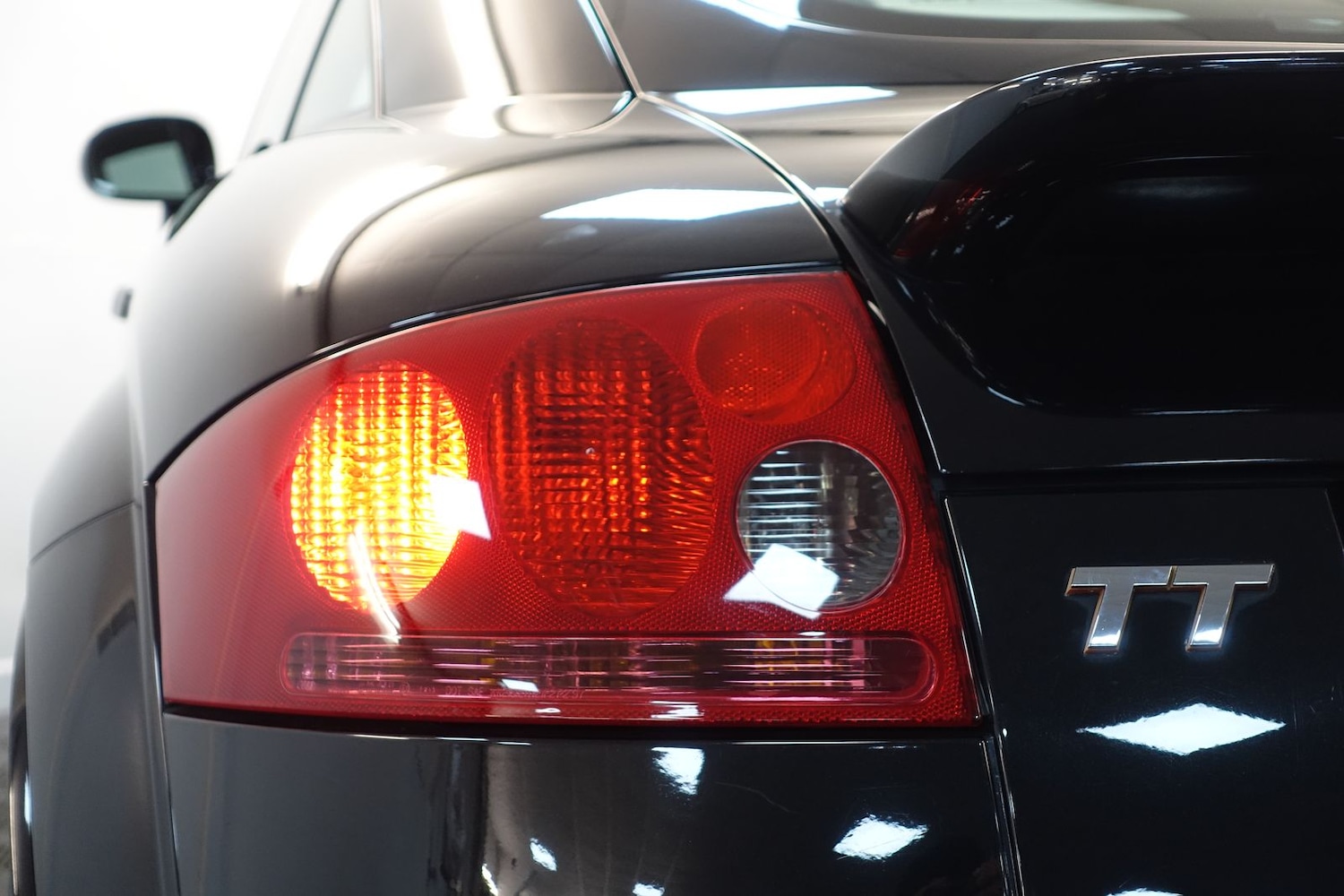 Used Audi TT 2005 for sale - 76623781: Photo 100