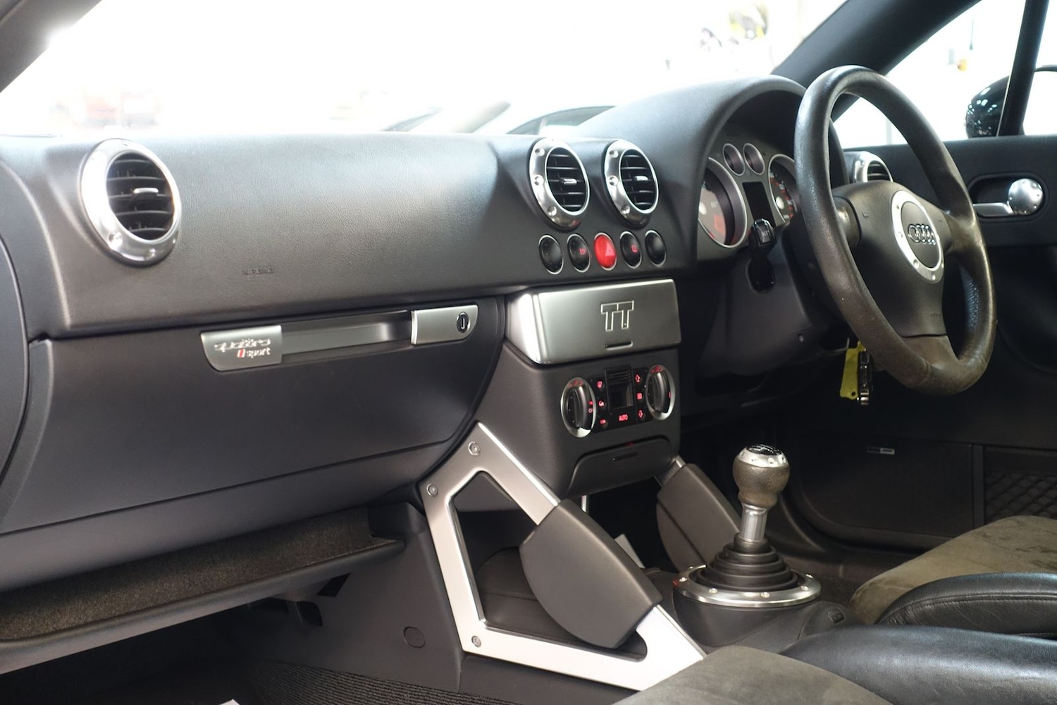 Used Audi TT 2005 for sale - 76623781: Photo 25