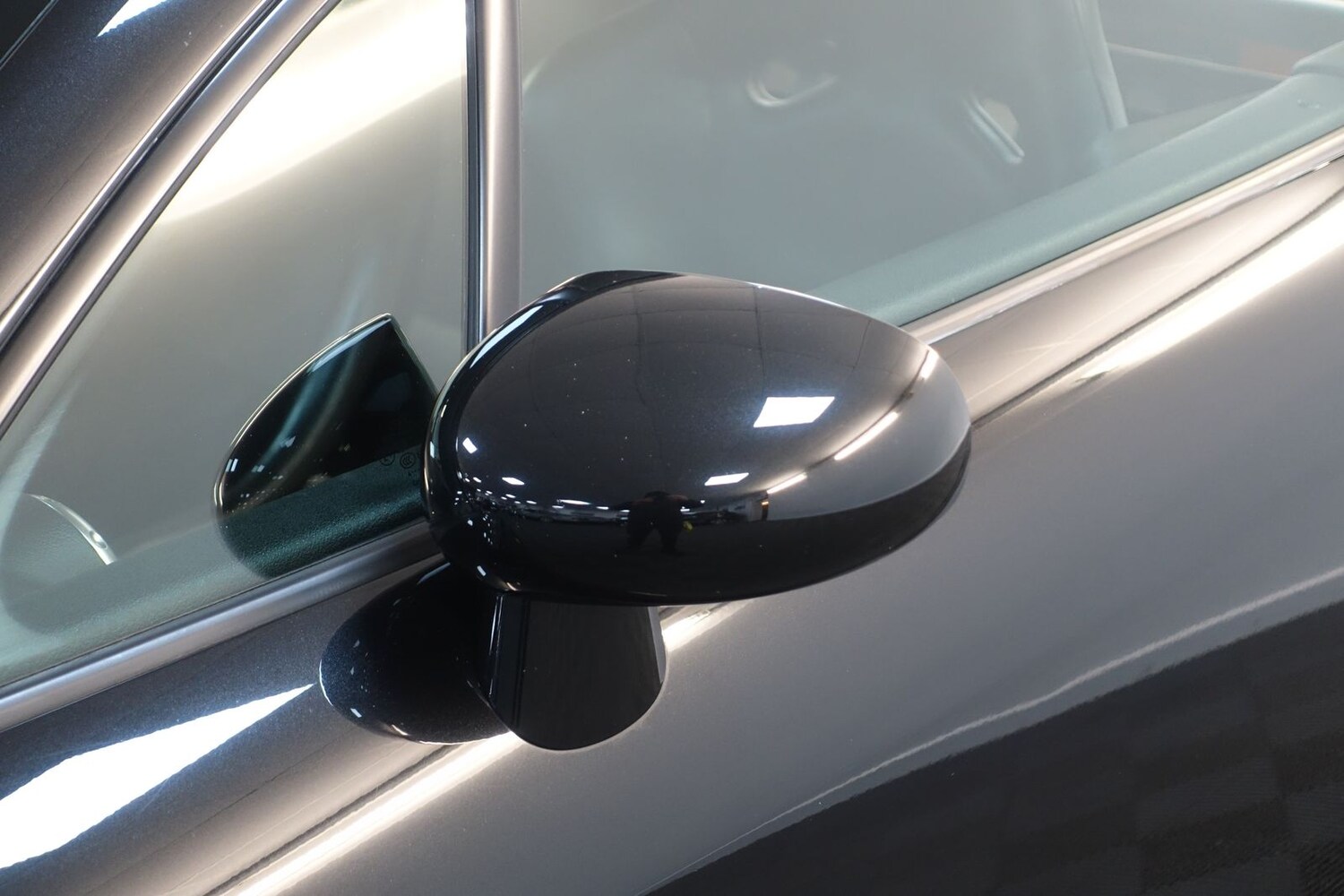 Used Audi TT 2005 for sale - 76623781: Photo 43