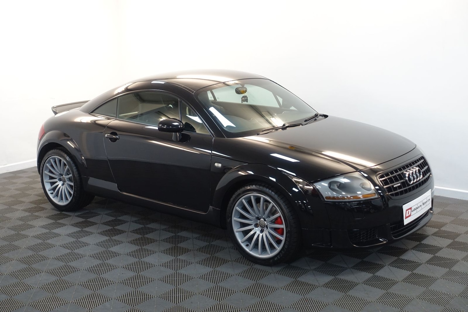 Used Audi TT 2005 for sale - 76623781: Photo 85