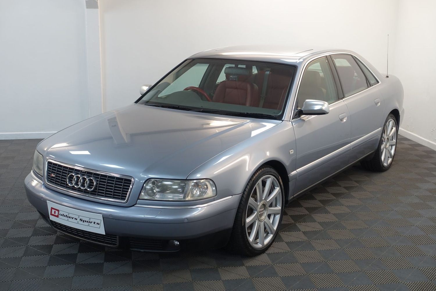 Used Audi S8 2003 for sale - 77102686: Photo 11