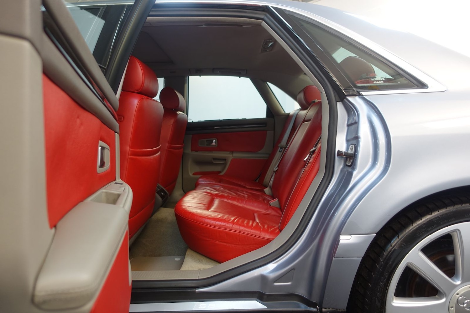 Used Audi S8 2003 for sale - 77102686: Photo 24