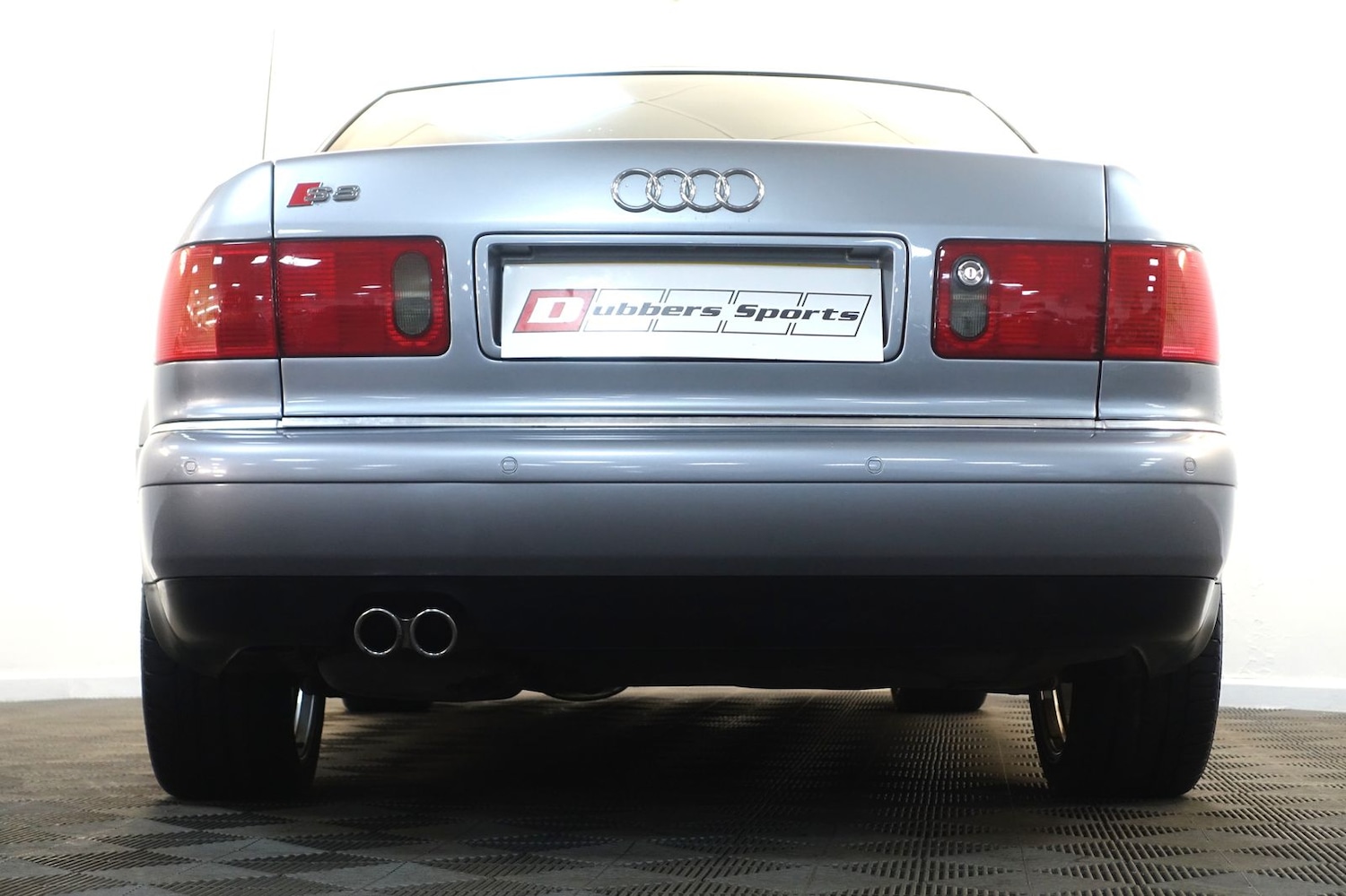 Used Audi S8 2003 for sale - 77102686: Photo 76