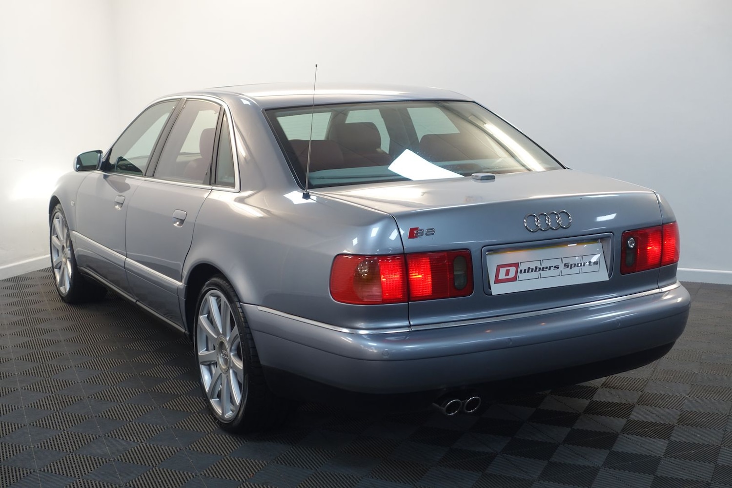 Used Audi S8 2003 for sale - 77102686: Photo 86