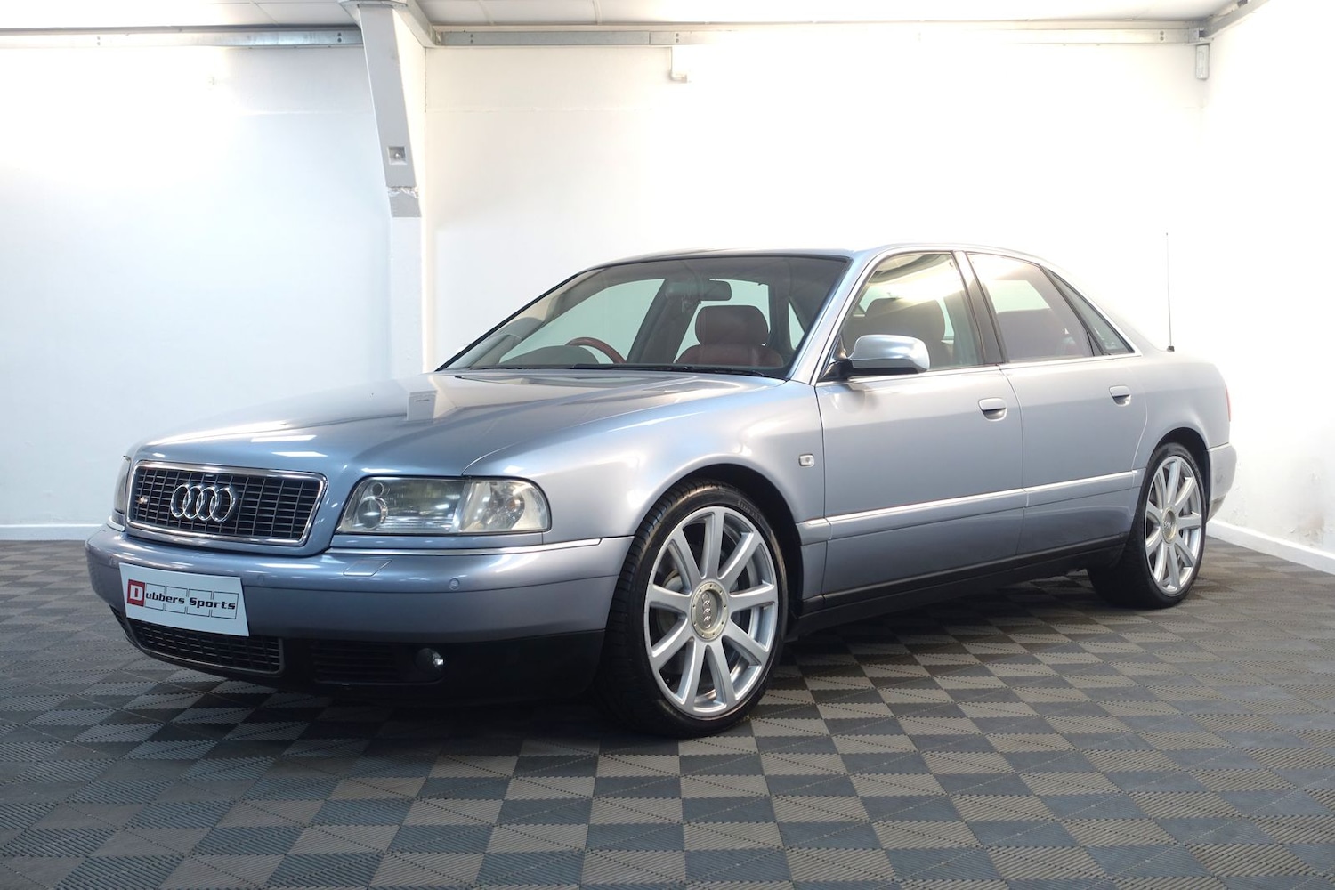 Used Audi S8 2003 for sale - 77102686: Photo 93