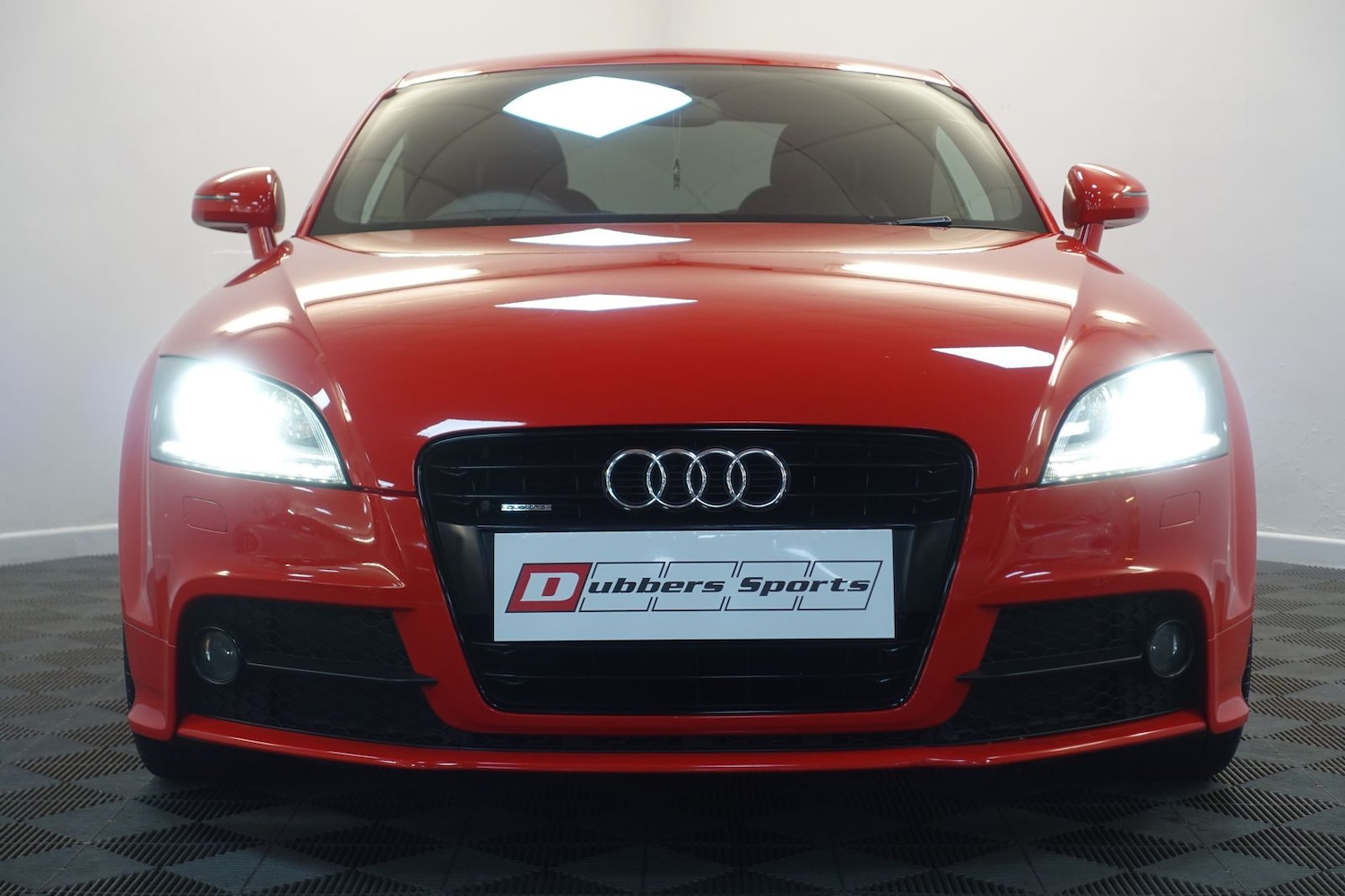 Used Audi TT 2011 for sale - 77102690: Photo 3