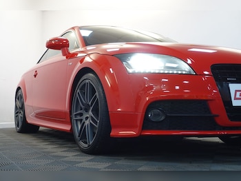 Used Audi TT 2011 for sale - 77102690: Photo