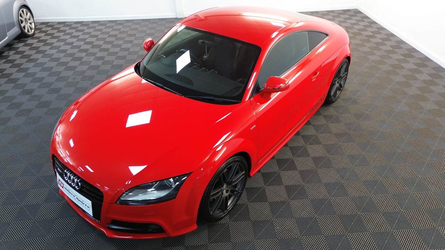 Used Audi TT 2011 for sale - 77102690: Photo 98