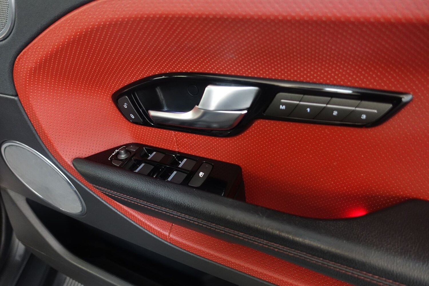 Used Land Rover Range Rover Evoque 2015 for sale - 76124890: Photo 28