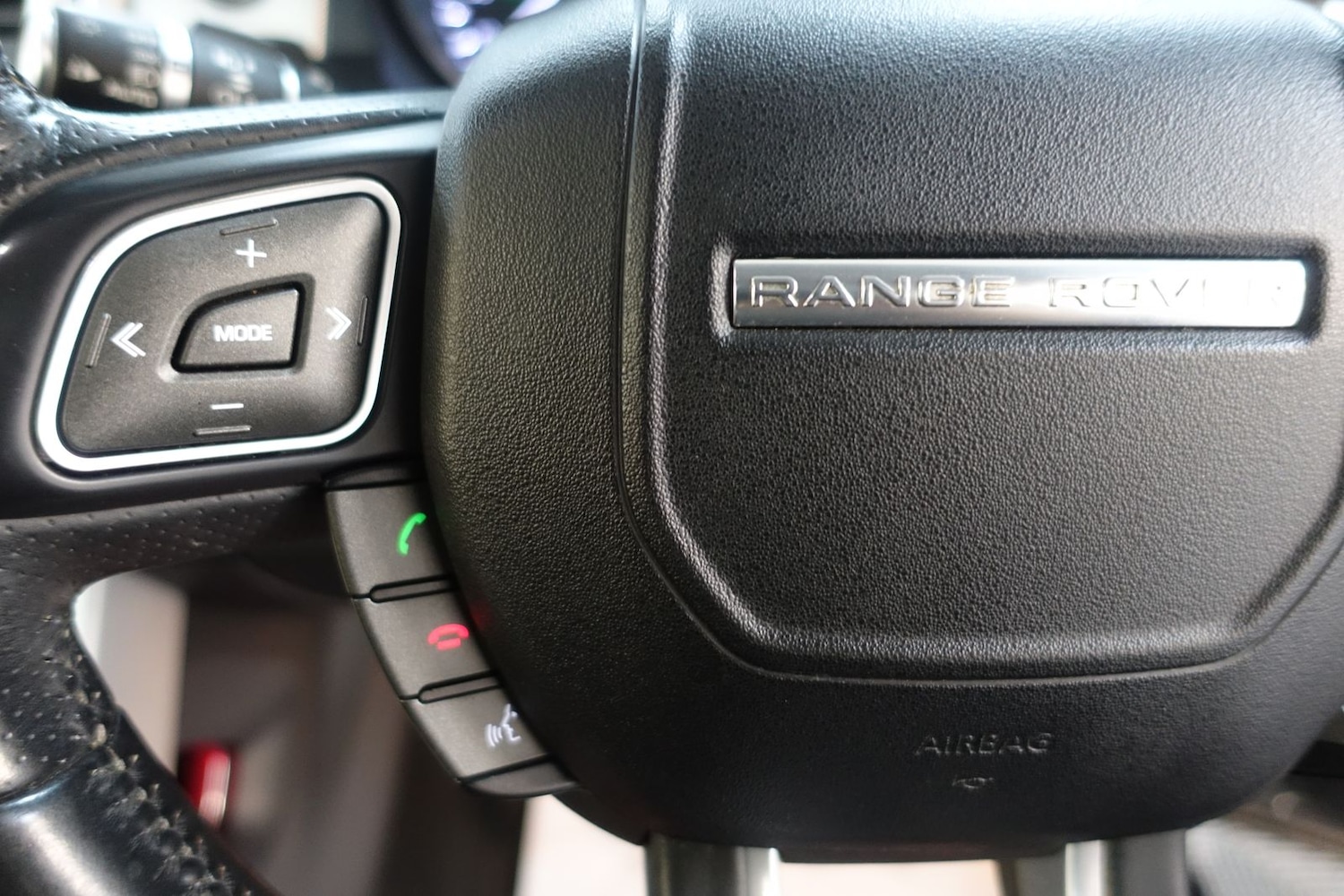 Used Land Rover Range Rover Evoque 2015 for sale - 76124890: Photo 35