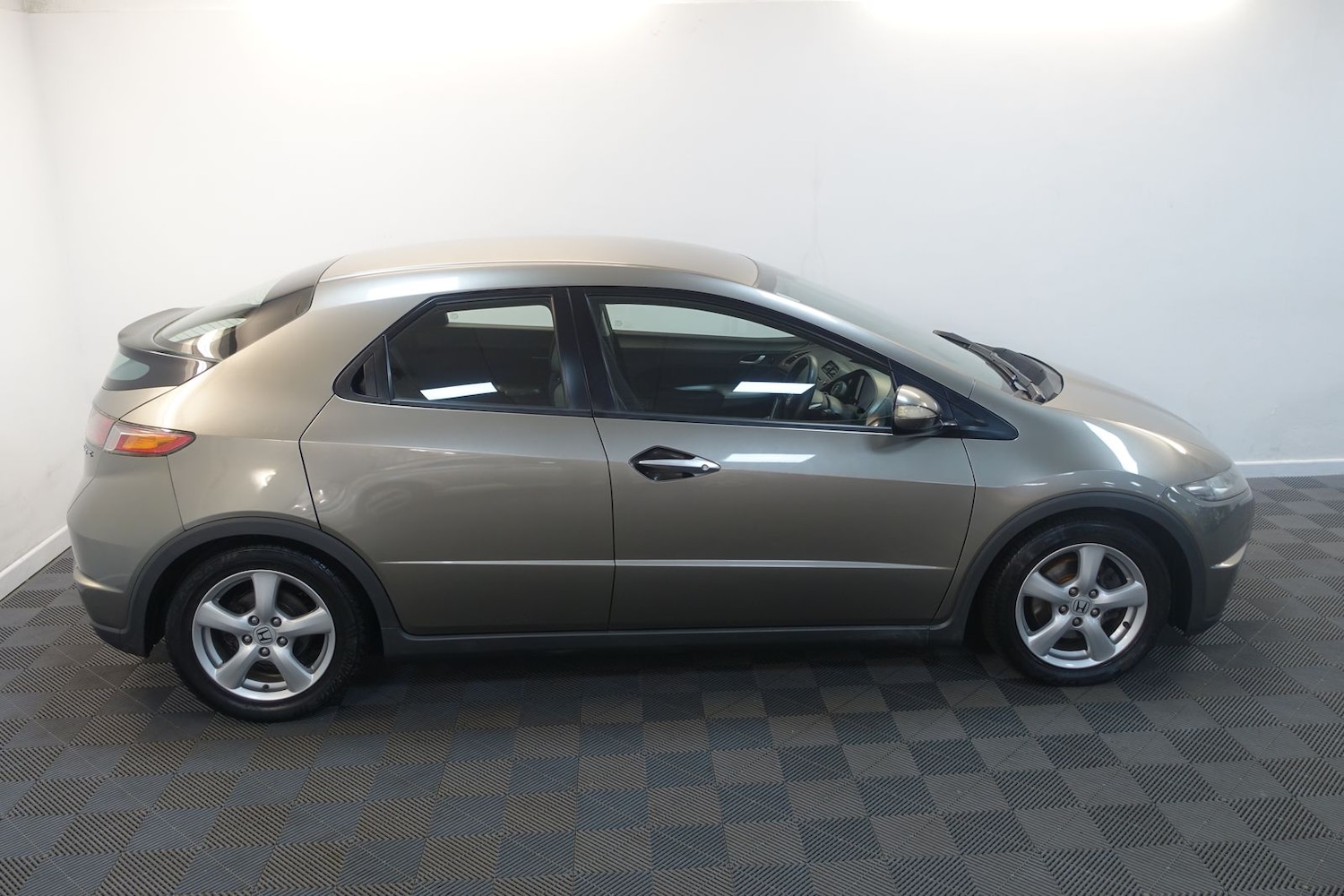 Used Honda Civic 2008 for sale - 77634718: Photo 16