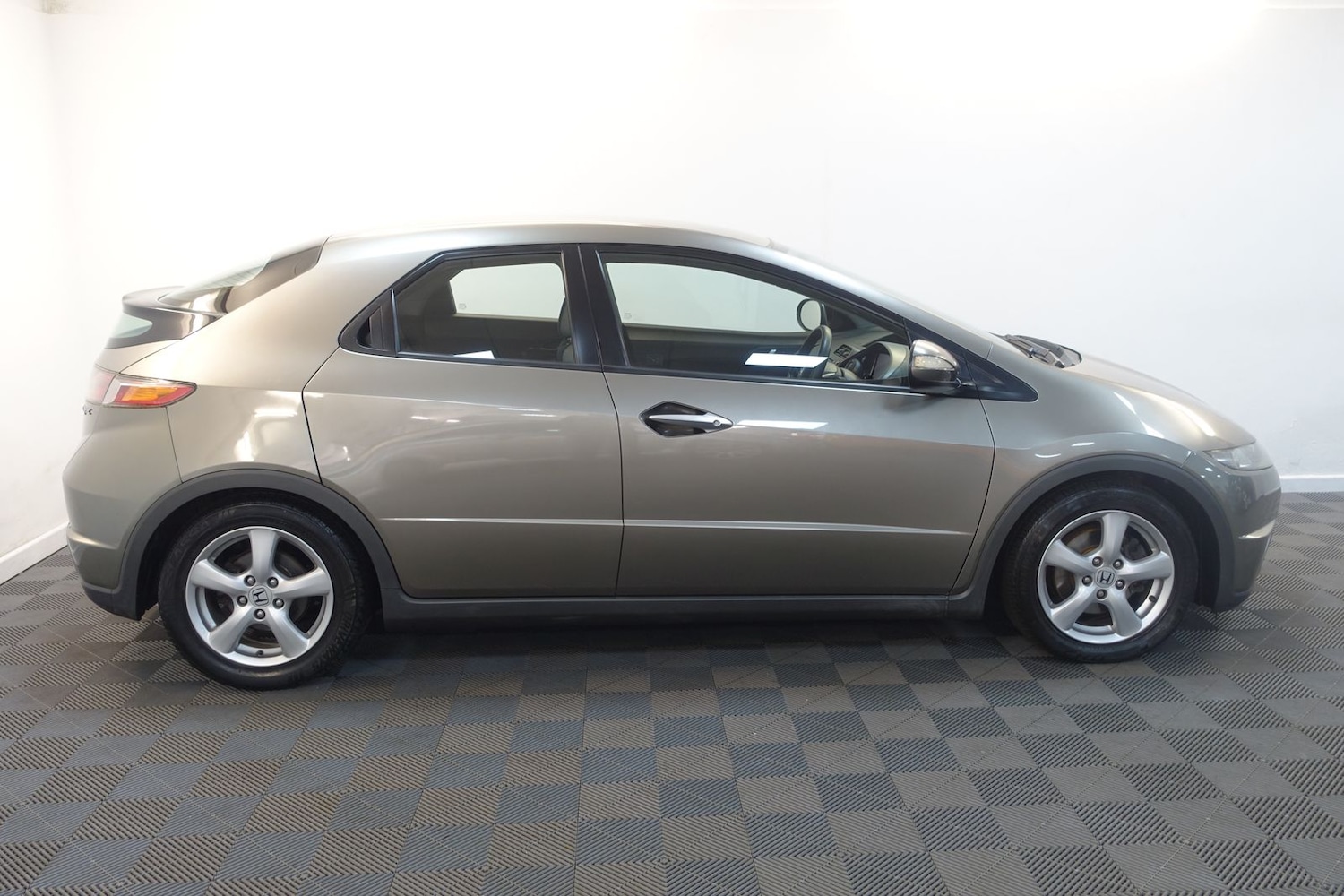 Used Honda Civic 2008 for sale - 77634718: Photo 73