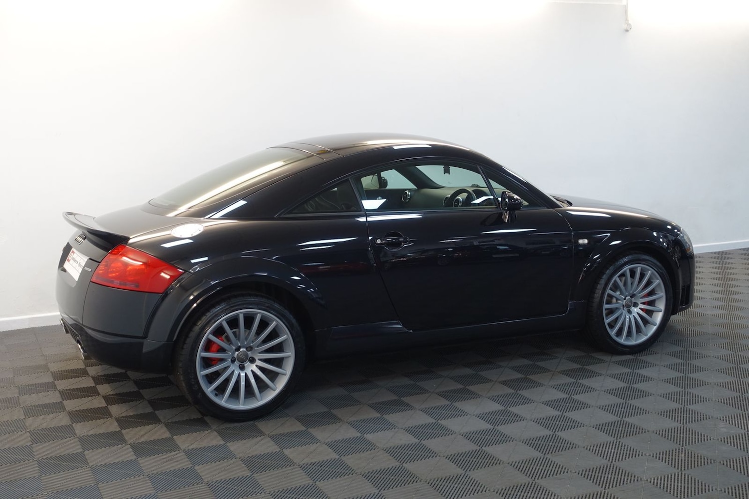 Used Audi TT 2005 for sale - 77102694: Photo 4