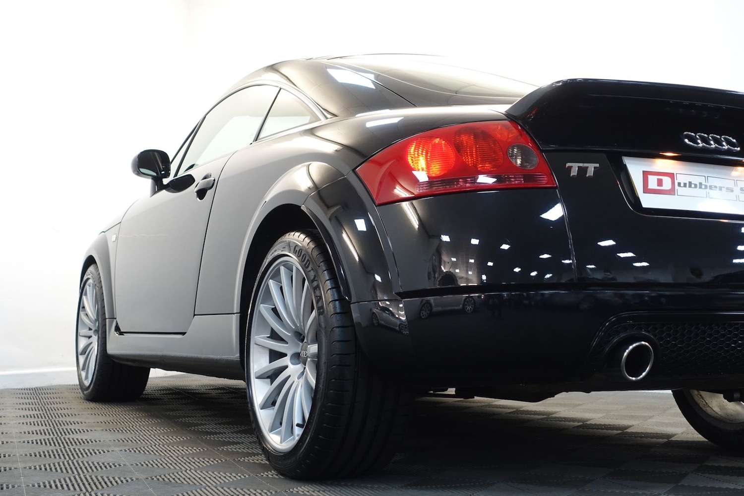 Used Audi TT 2005 for sale - 77102694: Photo 98