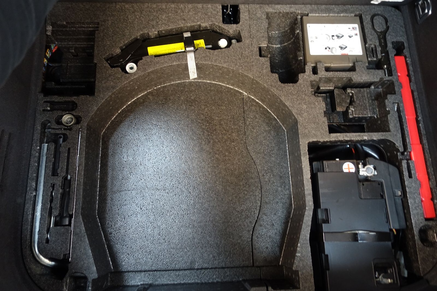 Used Audi TT 2012 for sale - 76888991: Photo 40