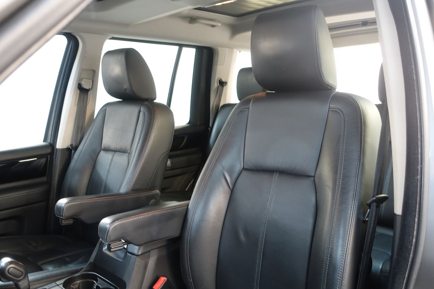 Used Land Rover Discovery 4 2011 for sale - 76232901: Photo 13