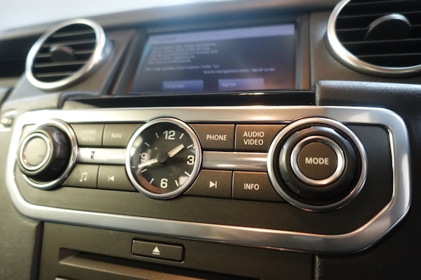 Used Land Rover Discovery 4 2011 for sale - 76232901: Photo 29