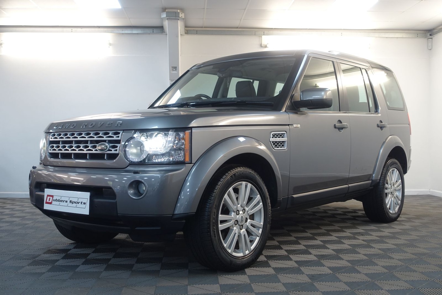Used Land Rover Discovery 4 2011 for sale - 76232901: Photo 4