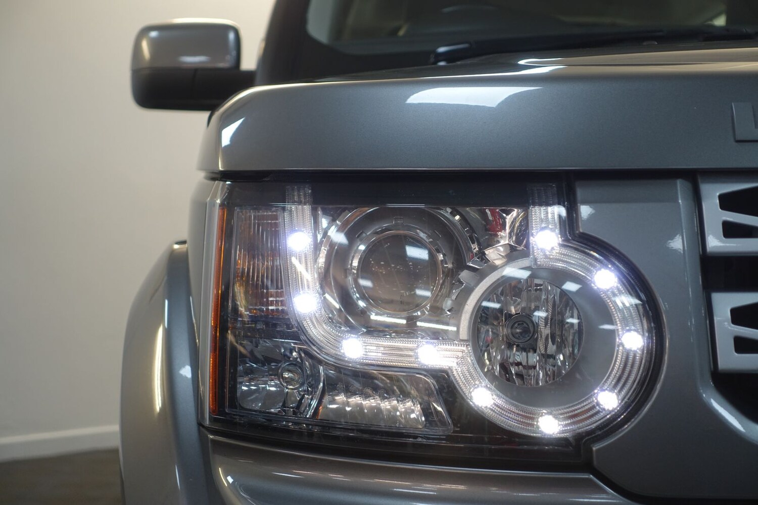 Used Land Rover Discovery 4 2011 for sale - 76232901: Photo 51