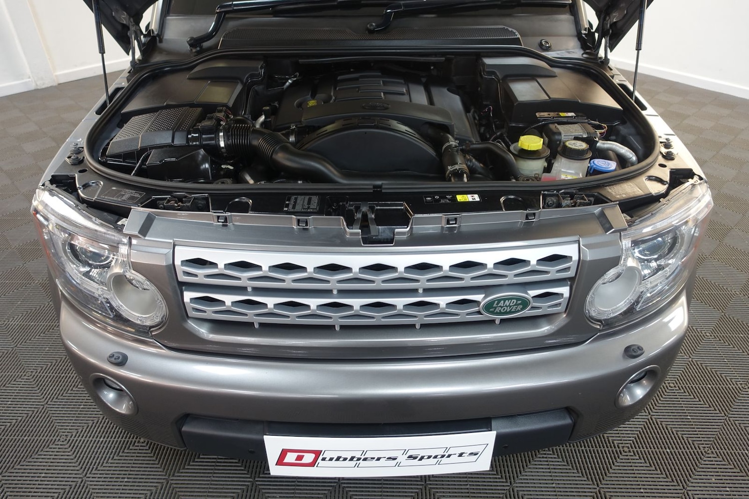 Used Land Rover Discovery 4 2011 for sale - 76232901: Photo 55
